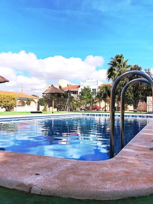 San Fulgencio Cozy Bungalow In Urb La Marina With Shared Pool מראה חיצוני תמונה
